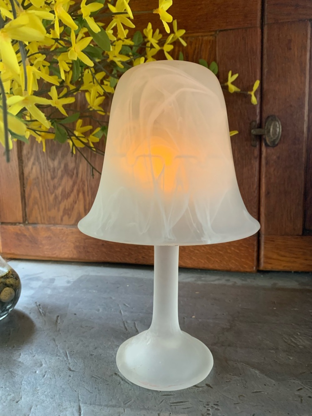 The Vintage Partylite Frosted glass Fairy Lamp